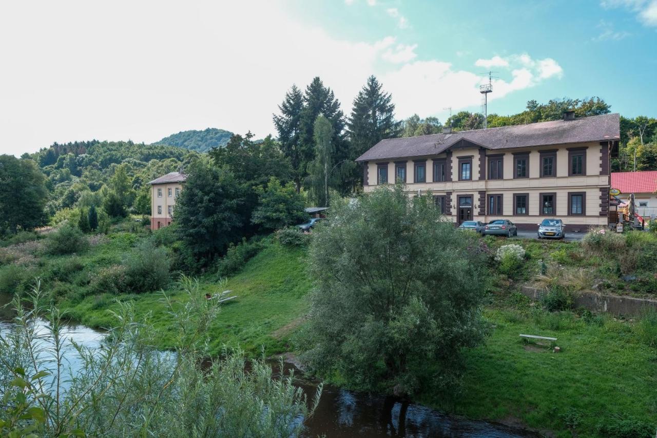 Penzion Betty Okounov Bagian luar foto