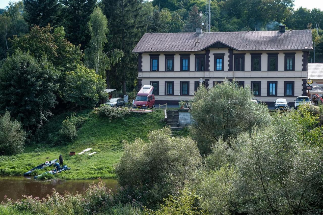 Penzion Betty Okounov Bagian luar foto