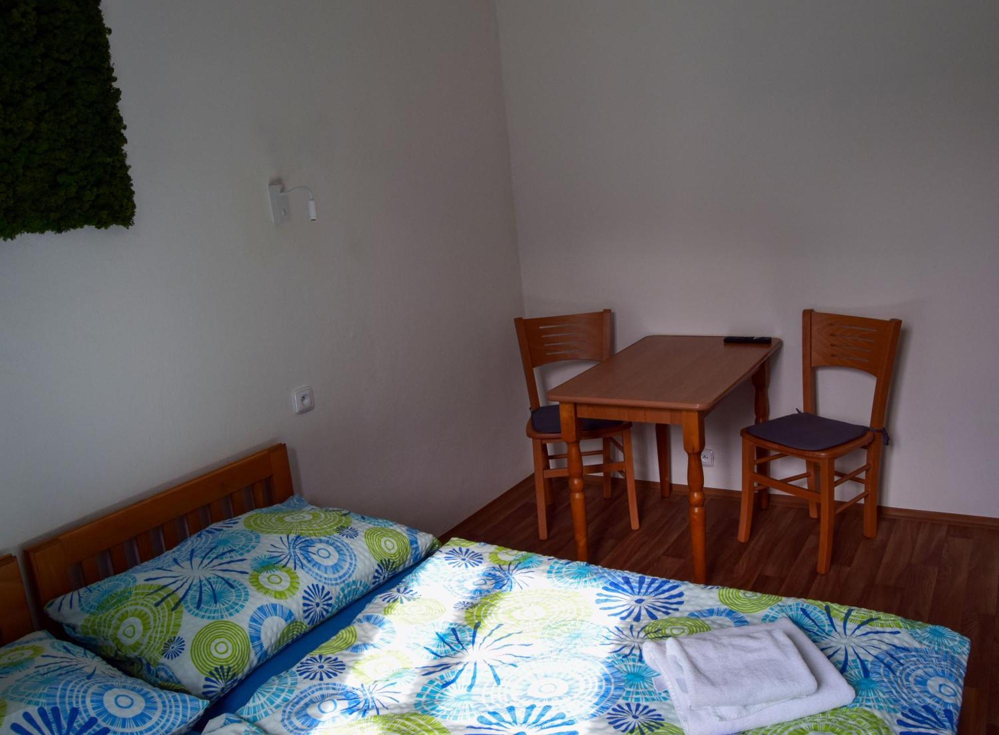 Penzion Betty Okounov Bagian luar foto